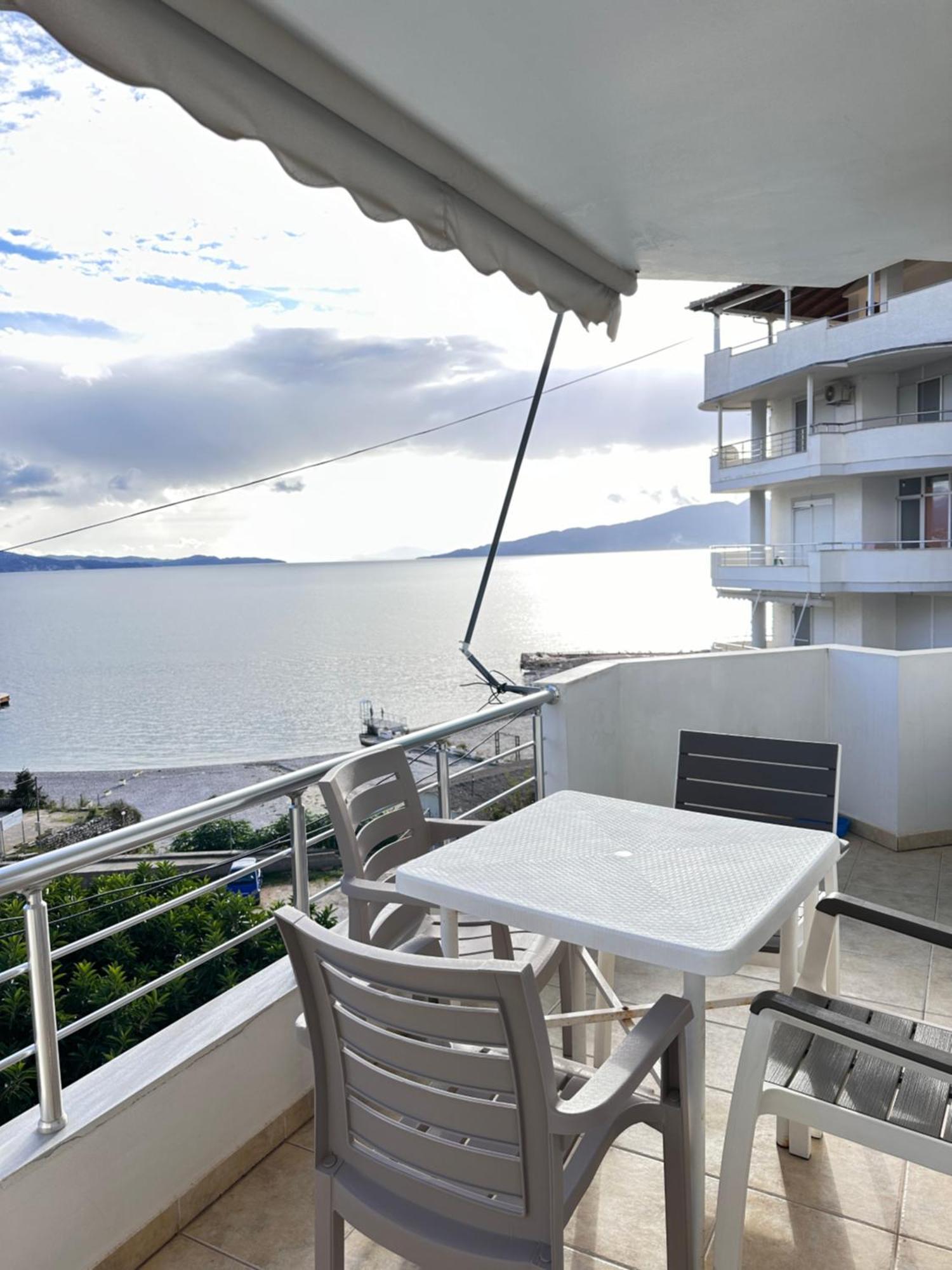 Violet Sea View Apartment Sarandë Eksteriør billede