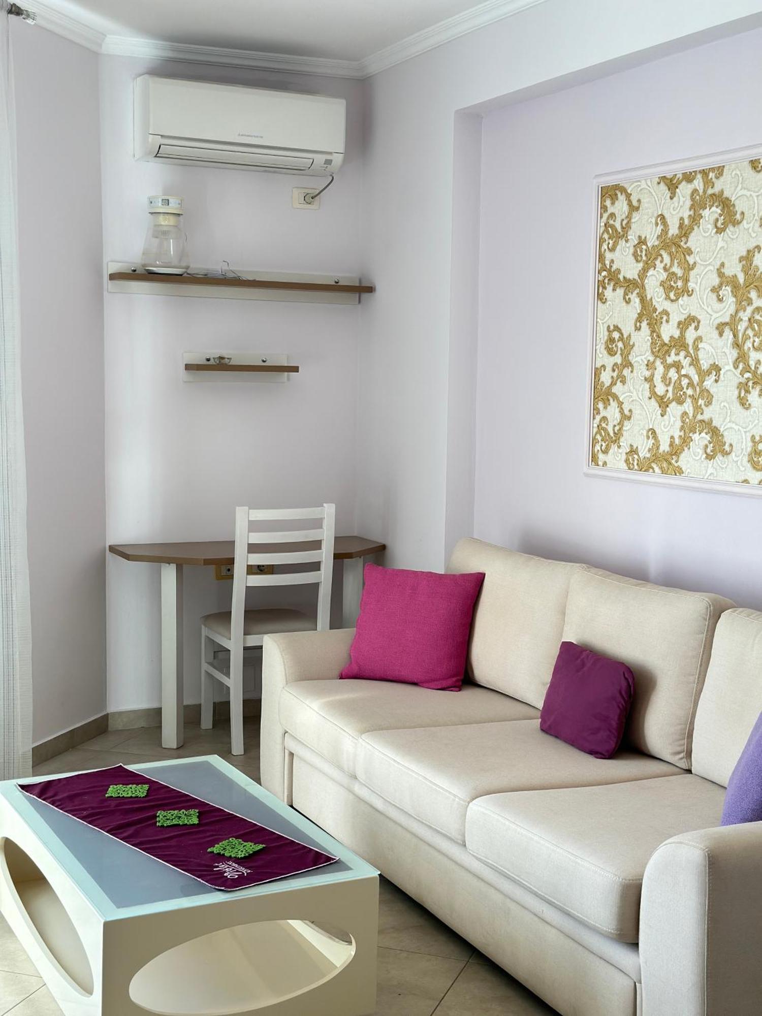 Violet Sea View Apartment Sarandë Eksteriør billede